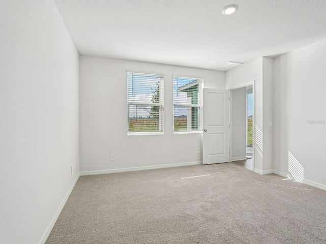1548 BREKEY WAY, Zephyrhills, FL 33541