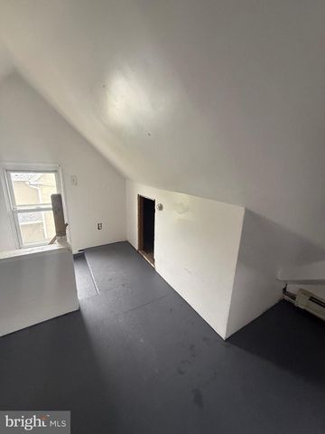 735 S SEVENTH ST, Vineland, NJ 08360