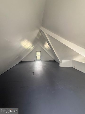 735 S SEVENTH ST, Vineland, NJ 08360
