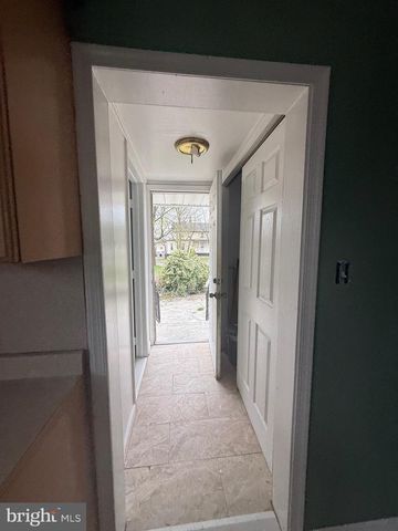 735 S SEVENTH ST, Vineland, NJ 08360