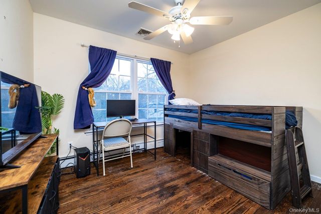 12 Summit Street, East Patchogue, NY 11772