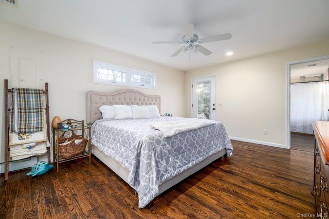 12 Summit Street, East Patchogue, NY 11772