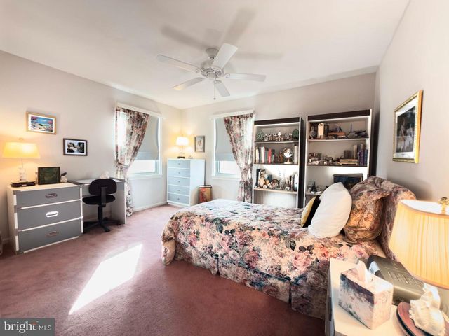 1016 WINDING RIVER LN, Phoenixville, PA 19460