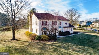 1016 WINDING RIVER LN, Phoenixville, PA 19460