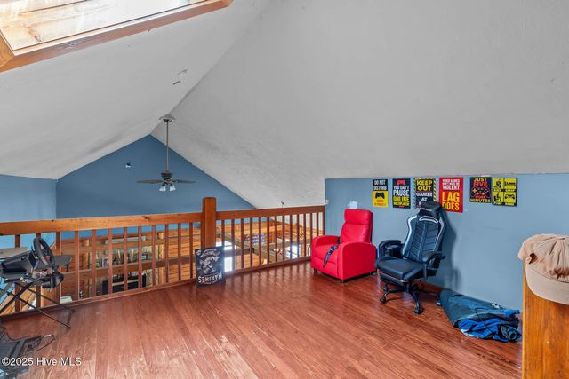 527 Highway 172, Hubert, NC 28539