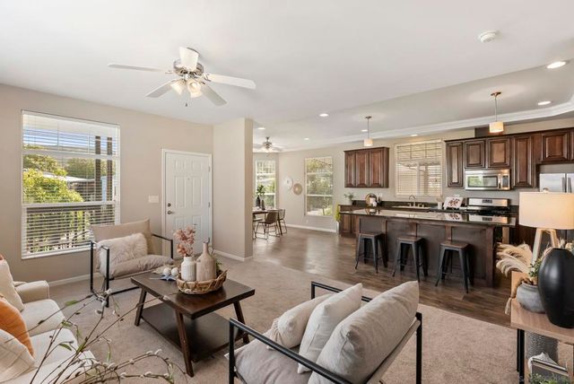 1286 Discovery St SPC 148, San Marcos, CA 92078