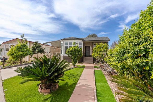 1286 Discovery St SPC 148, San Marcos, CA 92078