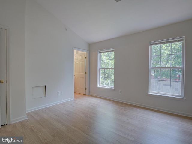 13013 CORDELIA CT, Woodbridge, VA 22192