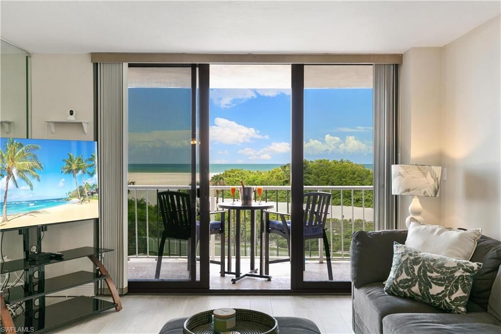 380 Seaview CT 405, MARCO ISLAND, FL 34145 — exterior