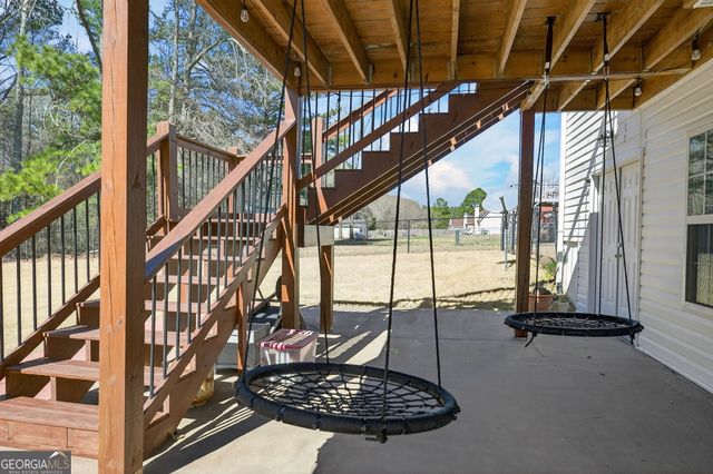 143 Autumn Run Place, Villa Rica, GA 30180