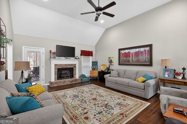 143 Autumn Run Place, Villa Rica, GA 30180