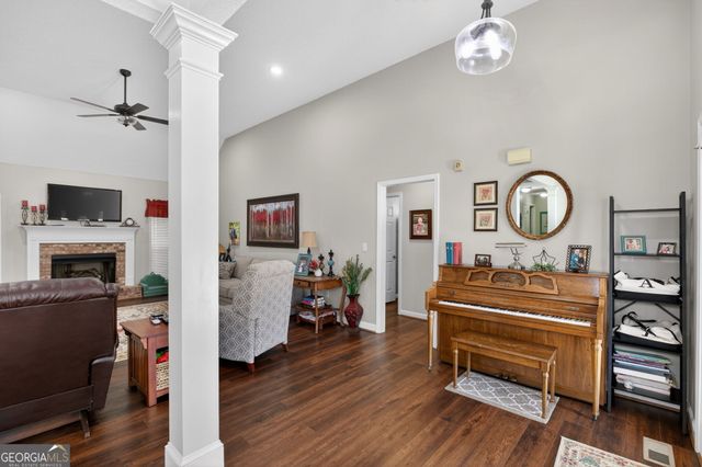 143 Autumn Run Place, Villa Rica, GA 30180