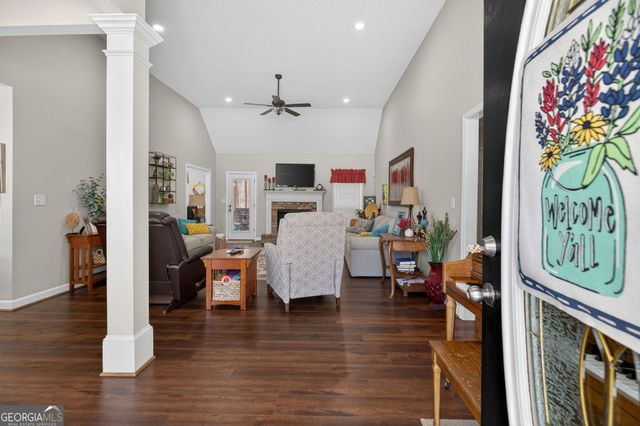 143 Autumn Run Place, Villa Rica, GA 30180