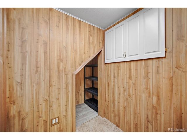 8475 Red Spring Valley Rd, Colorado Springs, CO 80919