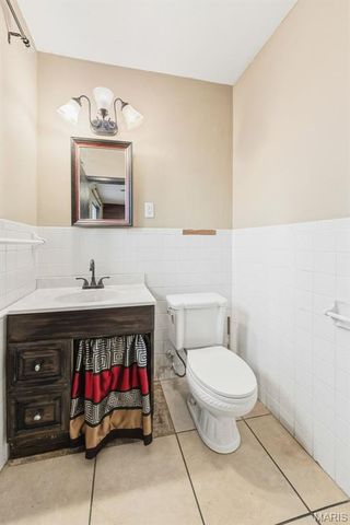 1227 Teson Road, Hazelwood, MO 63042