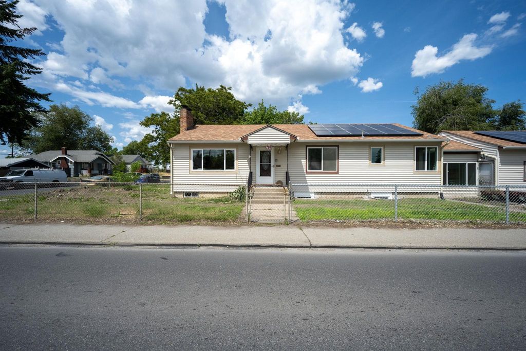 2603 E Wellesley Ave, Spokane, WA 99217