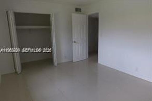 2021 NW 59th Ter 0, Lauderhill, FL 33313