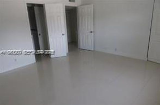 2021 NW 59th Ter 0, Lauderhill, FL 33313