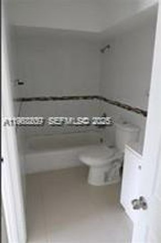 2021 NW 59th Ter 0, Lauderhill, FL 33313