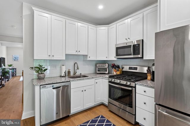123 COLWELL LN, Conshohocken, PA 19428