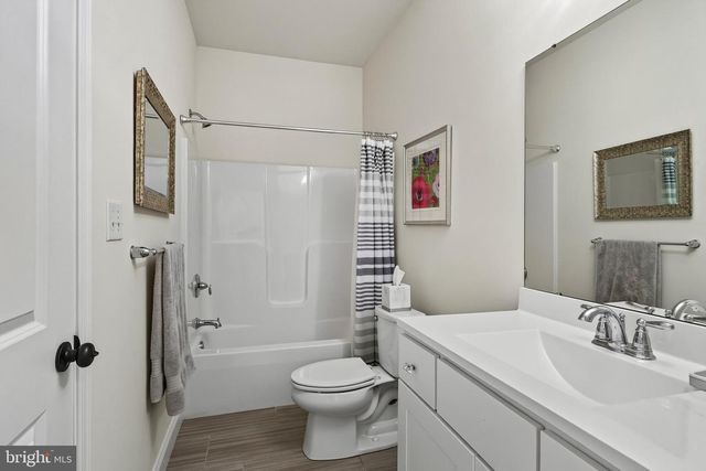 123 COLWELL LN, Conshohocken, PA 19428