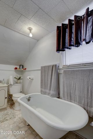 431 S Orner Street, Carthage, MO 64836