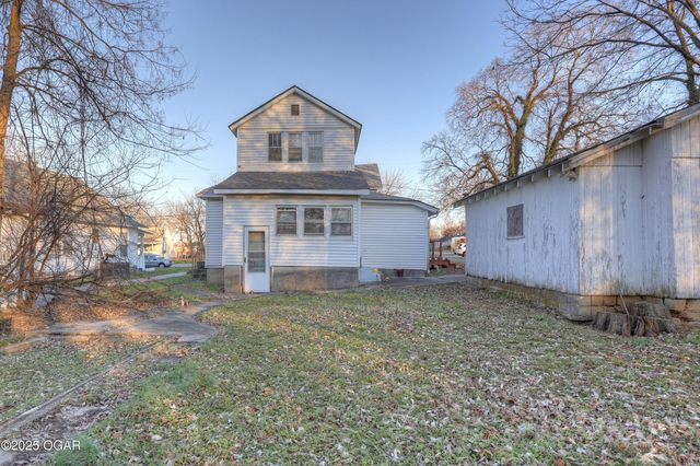 431 S Orner Street, Carthage, MO 64836