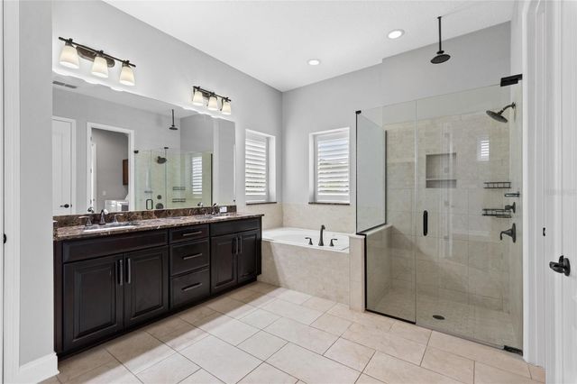8631 LAUREATE BOULEVARD, Orlando, FL 32827