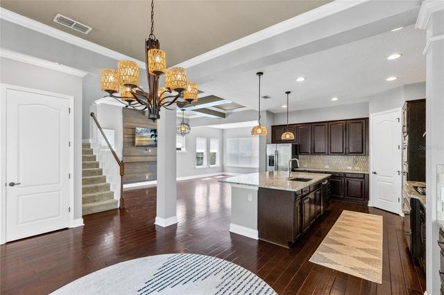 8631 LAUREATE BOULEVARD, Orlando, FL 32827