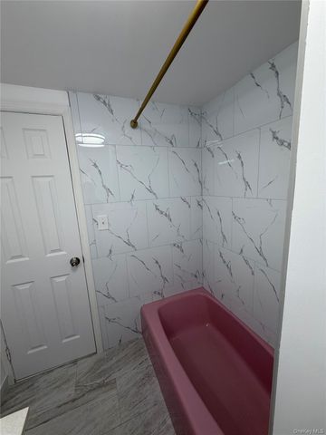 9505 165th Avenue, Howard Beach, NY 11414