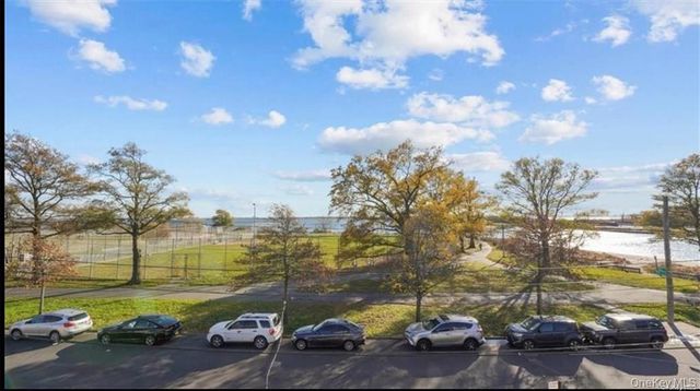 9505 165th Avenue, Howard Beach, NY 11414