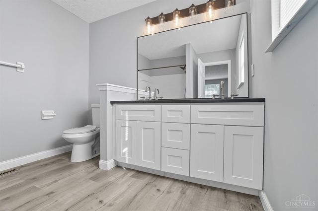 7034 Medford Court, Fairfield Twp, OH 45011