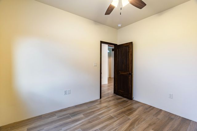 953 Camino Sin Pasada, Corrales, NM 87048