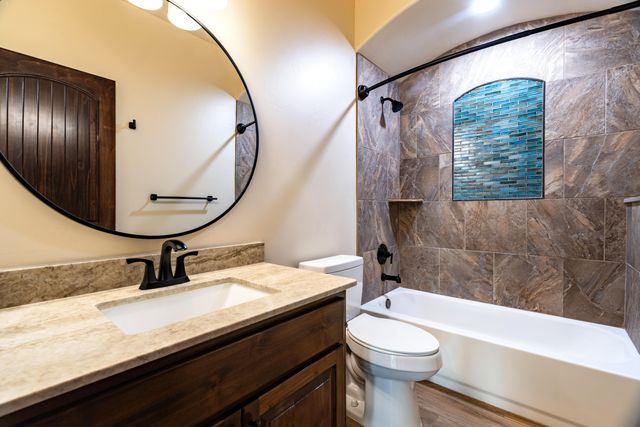 953 Camino Sin Pasada, Corrales, NM 87048