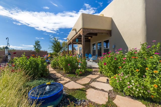 953 Camino Sin Pasada, Corrales, NM 87048