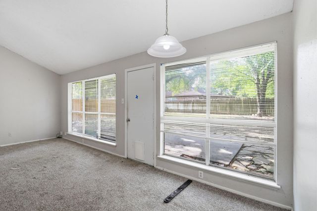 4118 Pinebridge Lane, Spring, TX 77388