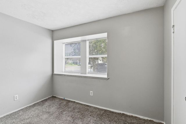 4118 Pinebridge Lane, Spring, TX 77388