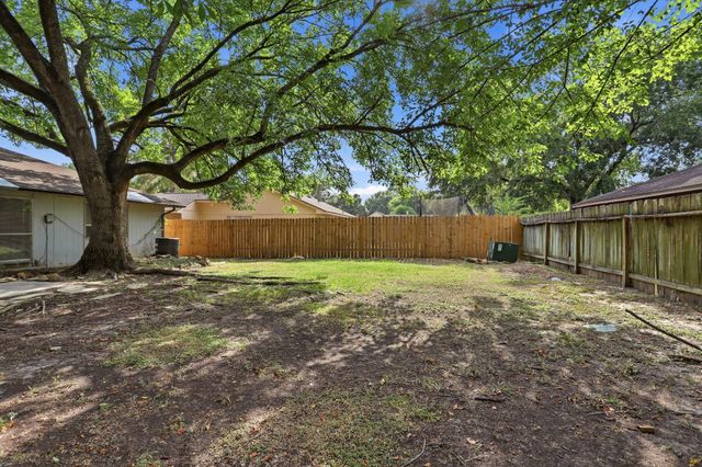 4118 Pinebridge Lane, Spring, TX 77388
