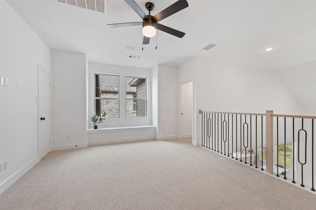 708 Bluestem Drive, Aubrey, TX 76227