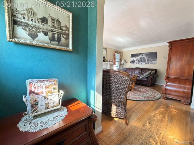 135 S Lafayette Street, Dearborn, MI 48124