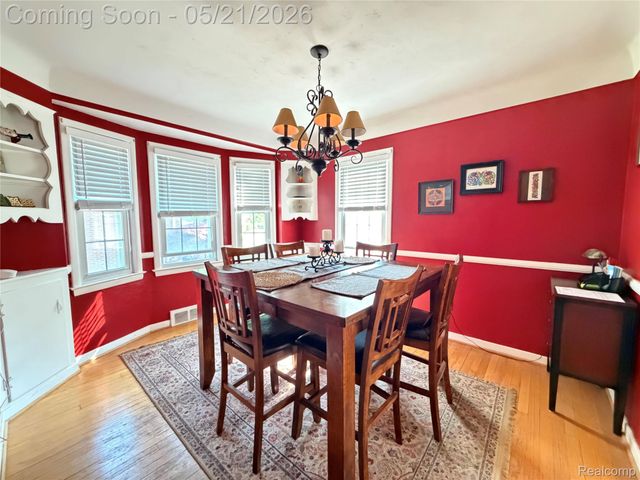 135 S Lafayette Street, Dearborn, MI 48124