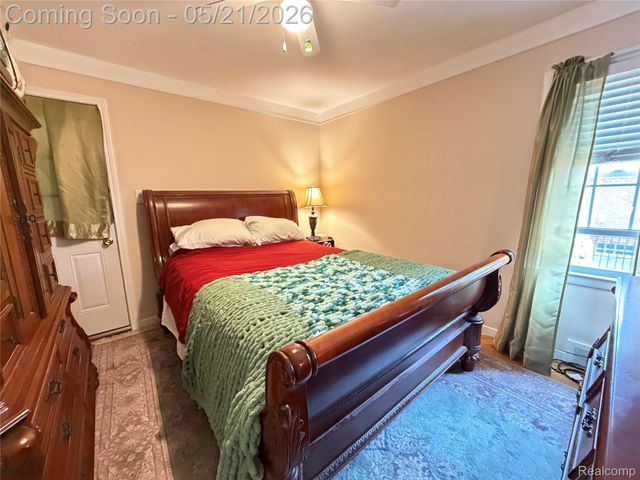 135 S Lafayette Street, Dearborn, MI 48124