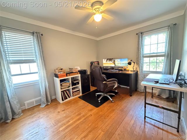 135 S Lafayette Street, Dearborn, MI 48124