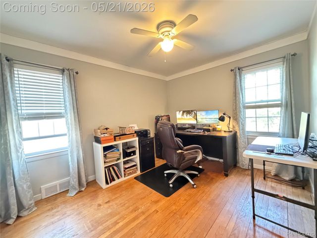 135 S Lafayette Street, Dearborn, MI 48124