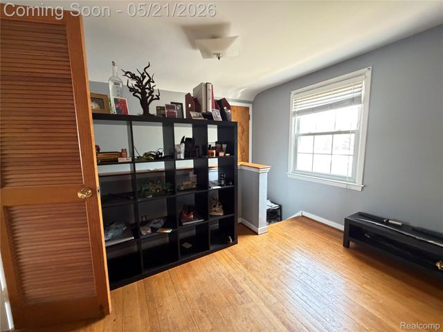 135 S Lafayette Street, Dearborn, MI 48124
