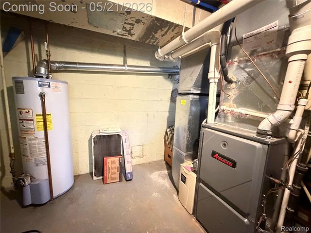135 S Lafayette Street, Dearborn, MI 48124