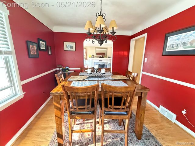 135 S Lafayette Street, Dearborn, MI 48124