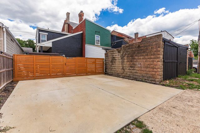 1223 Holman Street, Covington, KY 41011