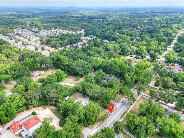 317 N Cherokee Rd, Social Circle, GA 30025