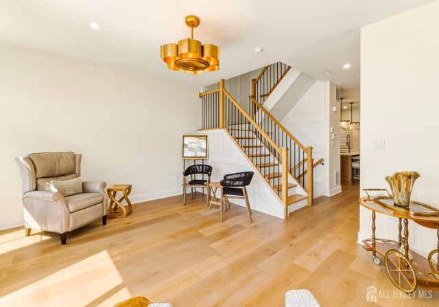 6709 Atlantic Avenue, Ventnor, NJ 08406